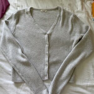 Brandy Melville Long Sleeve Sweater